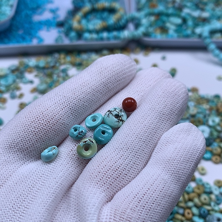 七***仔南红玛瑙未镶嵌珠宝奇石