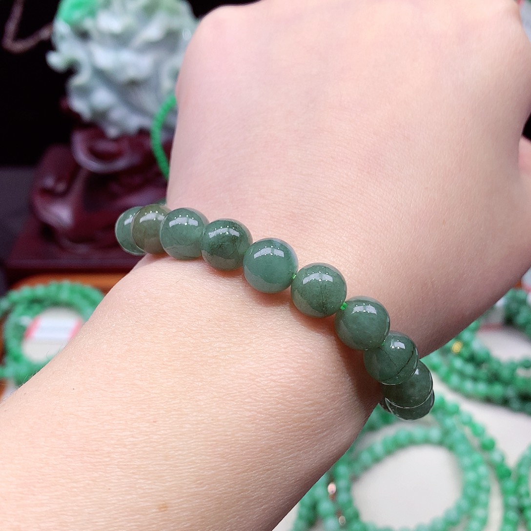 恶***Q翡翠未镶嵌手链翡翠