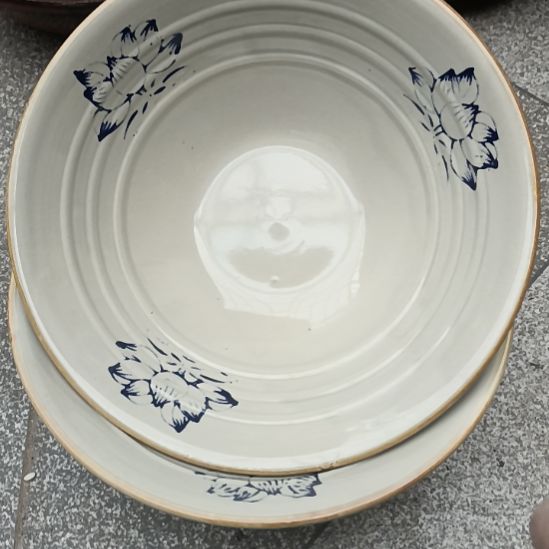 瓷片陶瓷盤子碗啥都有