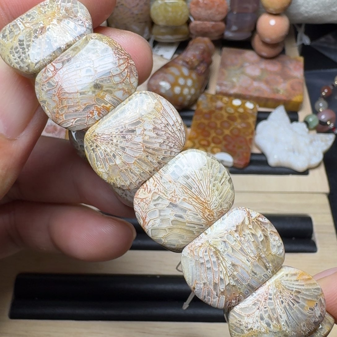 硅化玉未镶嵌纯天然色有机玉石保真色国庆福利300漏200