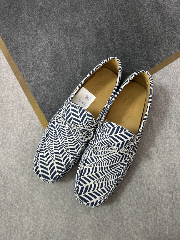 99新 TOD’S/托德斯 男款9码豆豆鞋