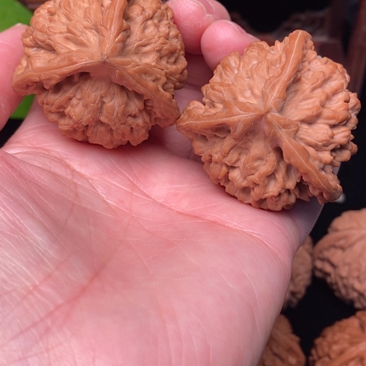 吊坠文玩核桃官帽奔