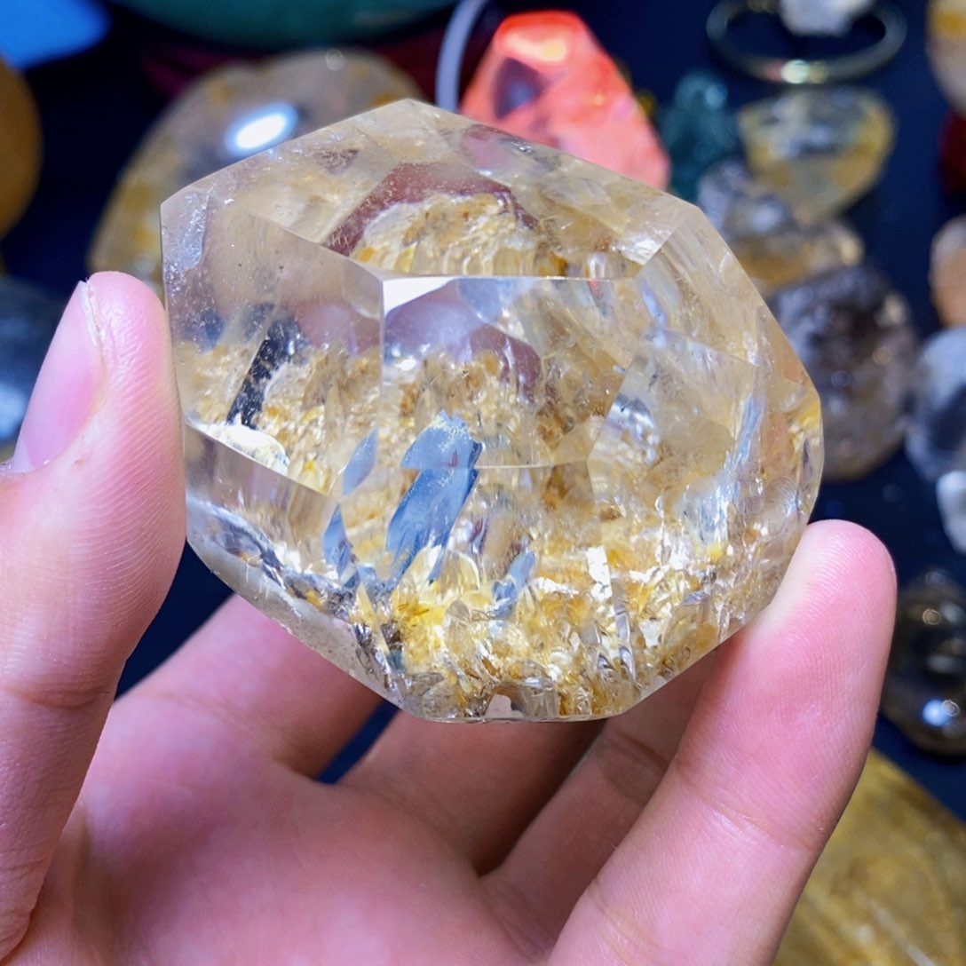 水晶天然礁花水晶随形未镶嵌黔***?