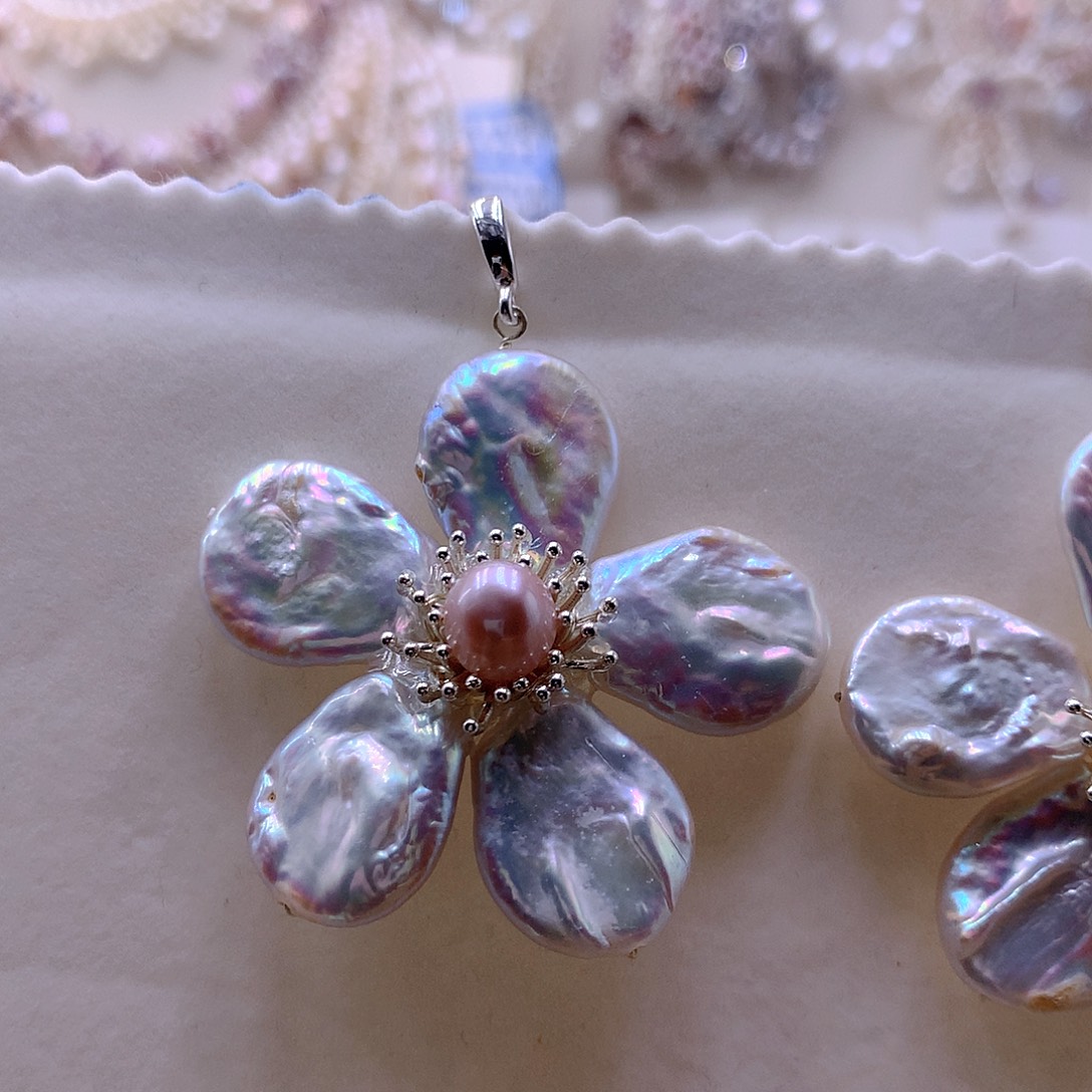 曾***美耳饰未镶嵌淡水珍珠吊坠