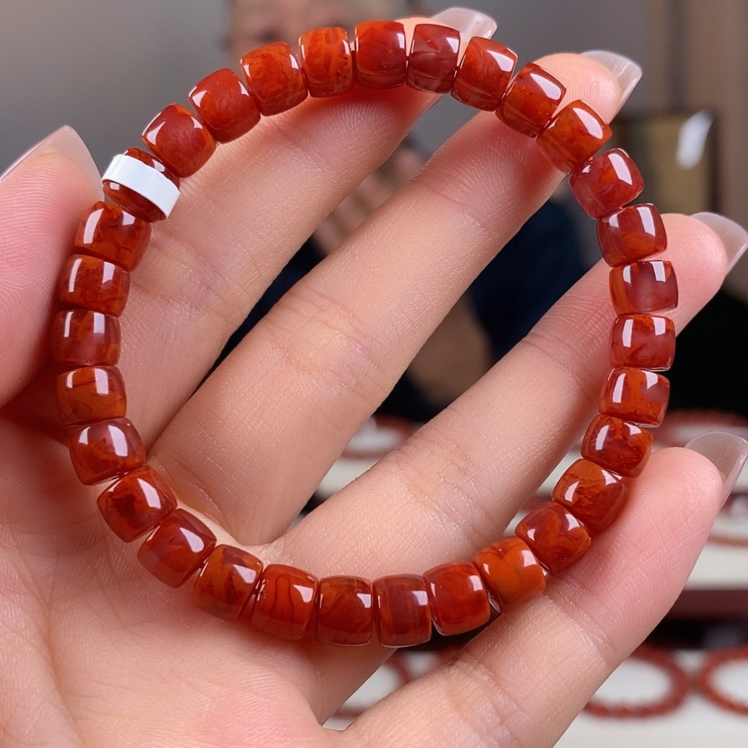 南红玛瑙未镶嵌手串原矿7mm 高牛血红瓦西火焰纹