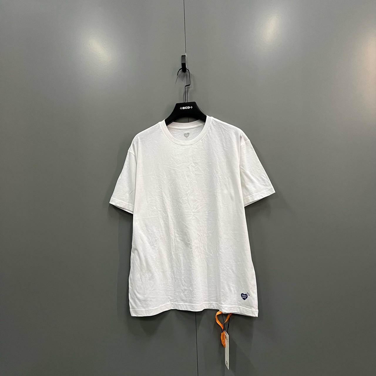 95新 HUMAN MADE （cc）白色下摆爱心logo短袖 L码/400099