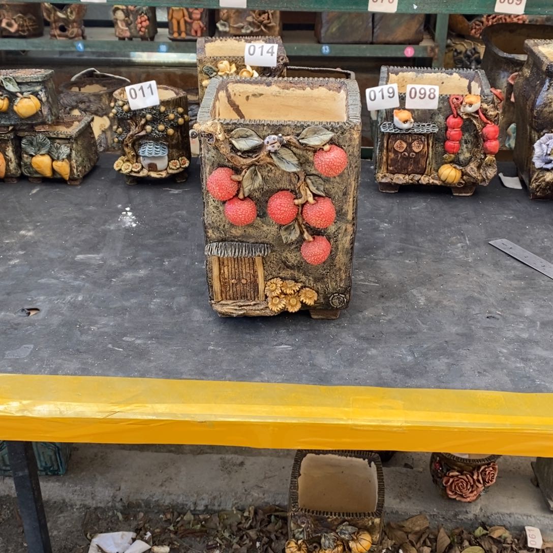 红陶青藤花器多肉花盆