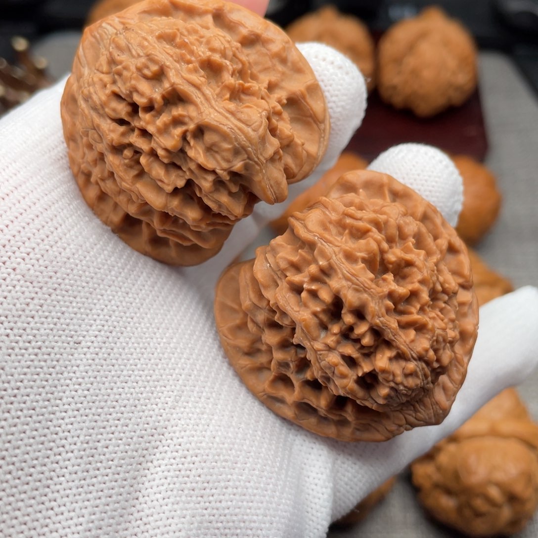 文玩核桃把件41老树满天星