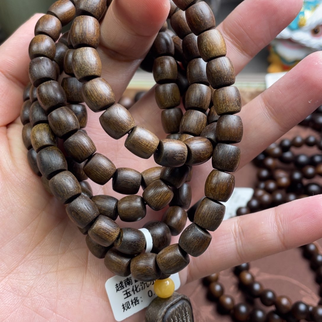 沉香手串越南富森红土玉化沉水