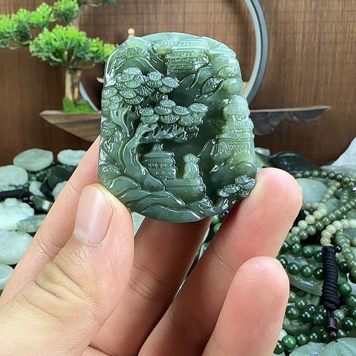 和田玉未镶嵌颈饰