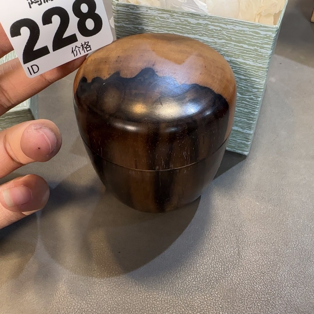 渝***作木中古美术装饰工艺品