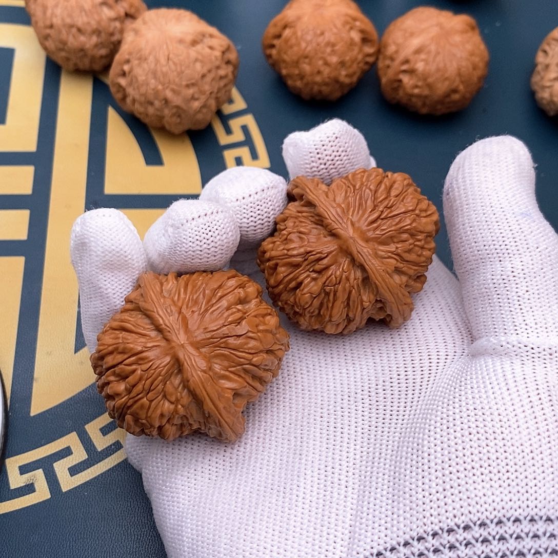 文玩核桃把件42白狮子精修