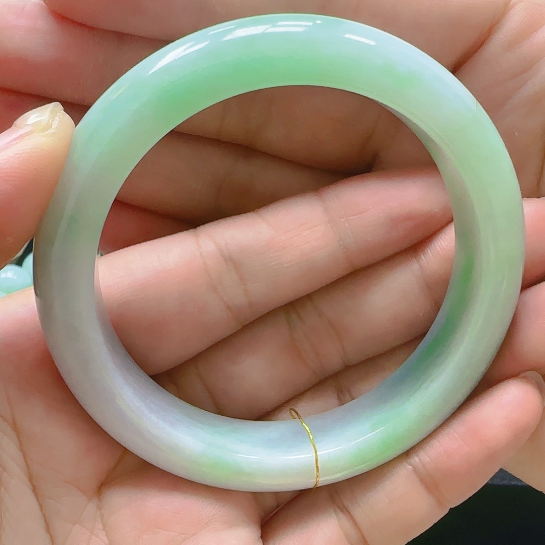 翡翠手镯未镶嵌翡翠手镯880