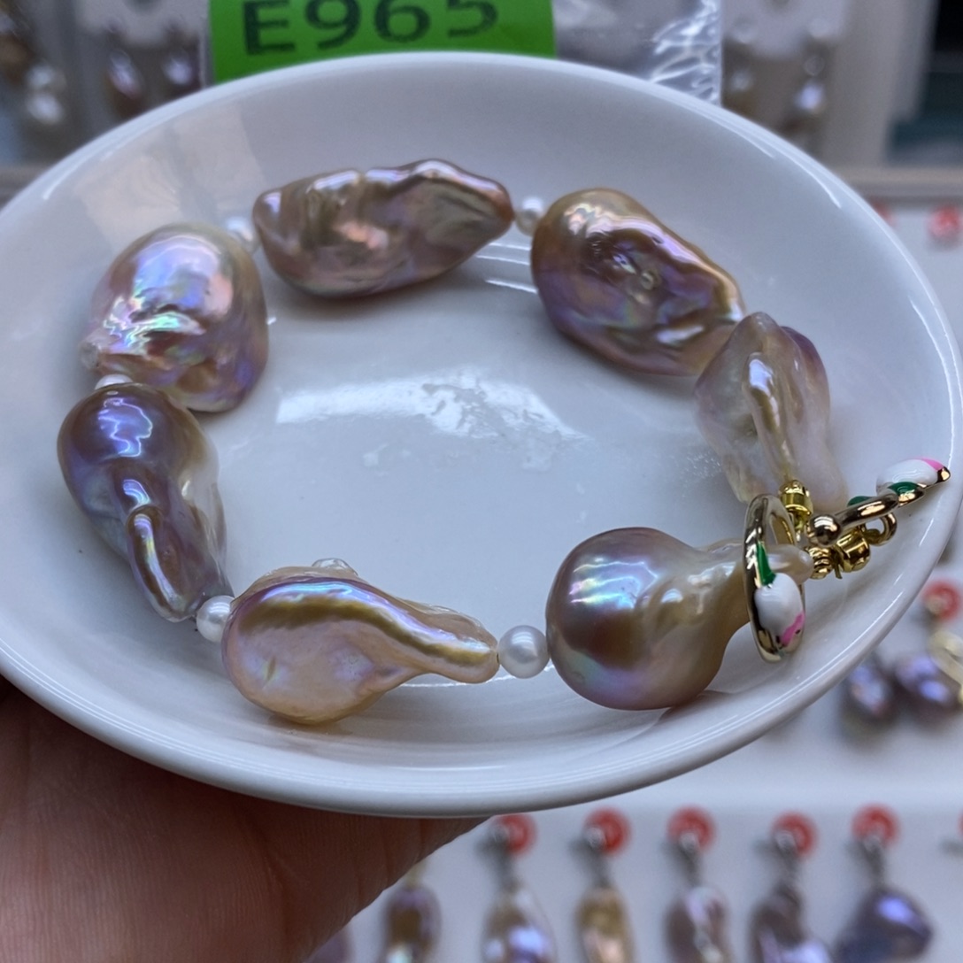 淡水珍珠未镶嵌美丽哦哦哦