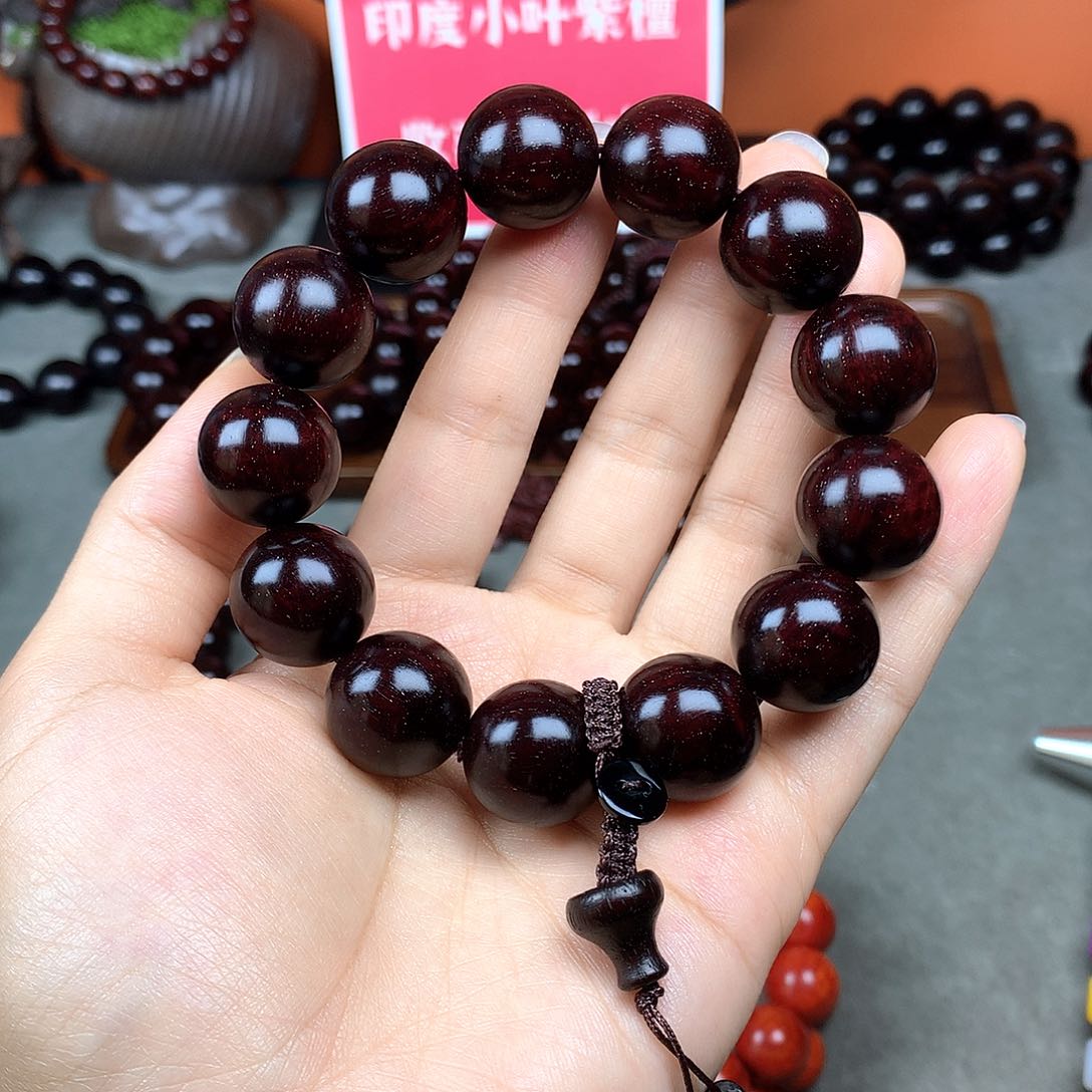 木宝阁小叶紫檀手串，尺寸18mm（现货实拍）