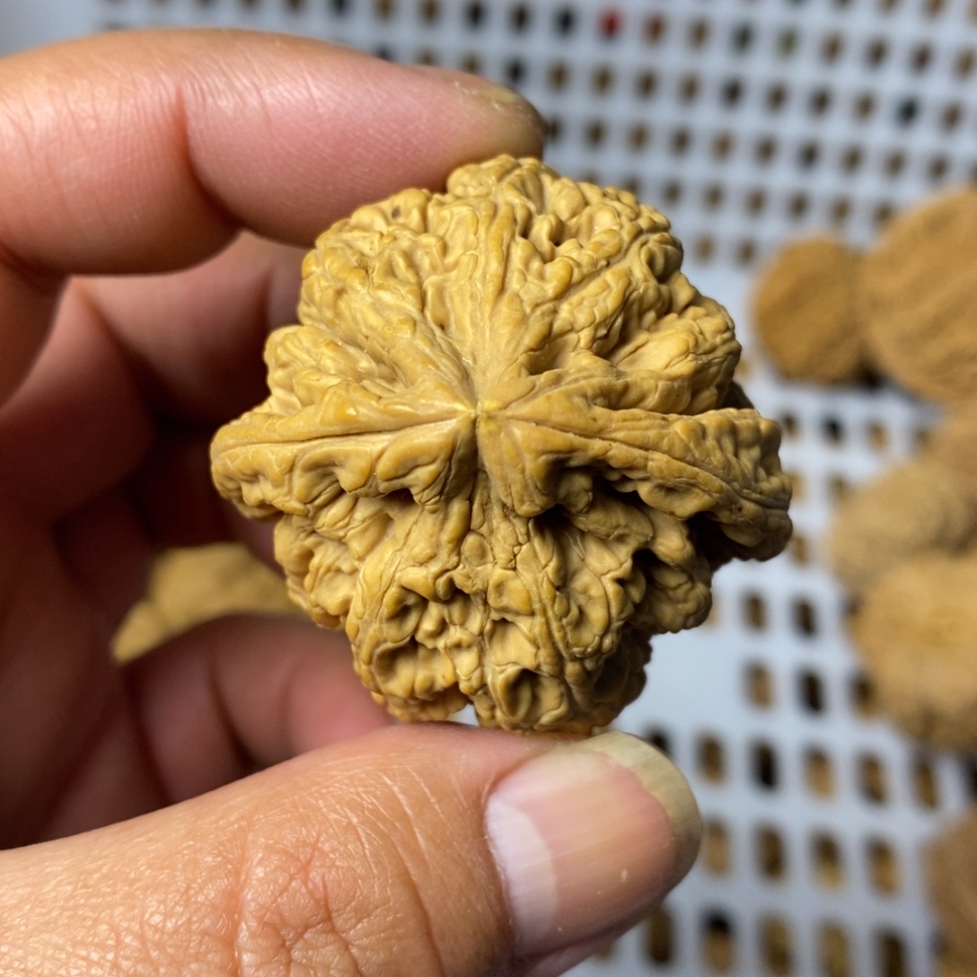 后***生文玩核桃吊坠文玩