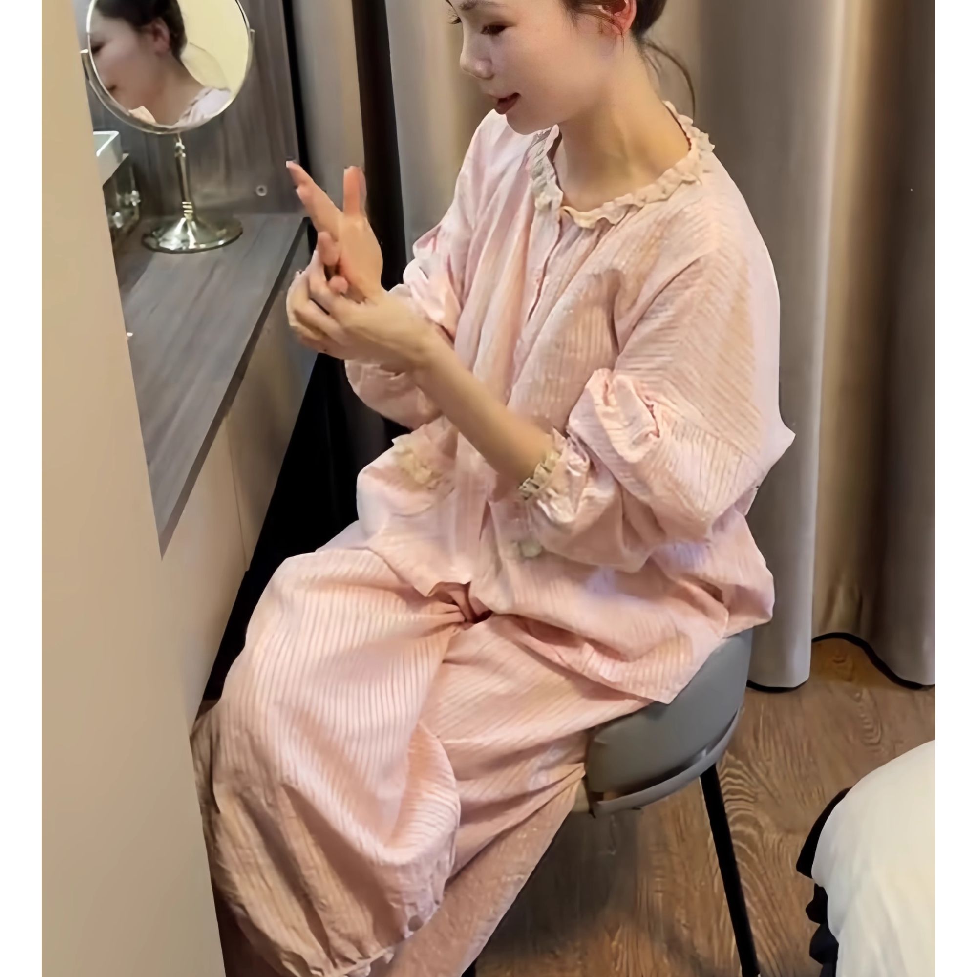 懒惰风收腰家居服套装2025奶系穿搭秋季减龄宽松时尚休闲雅丹风