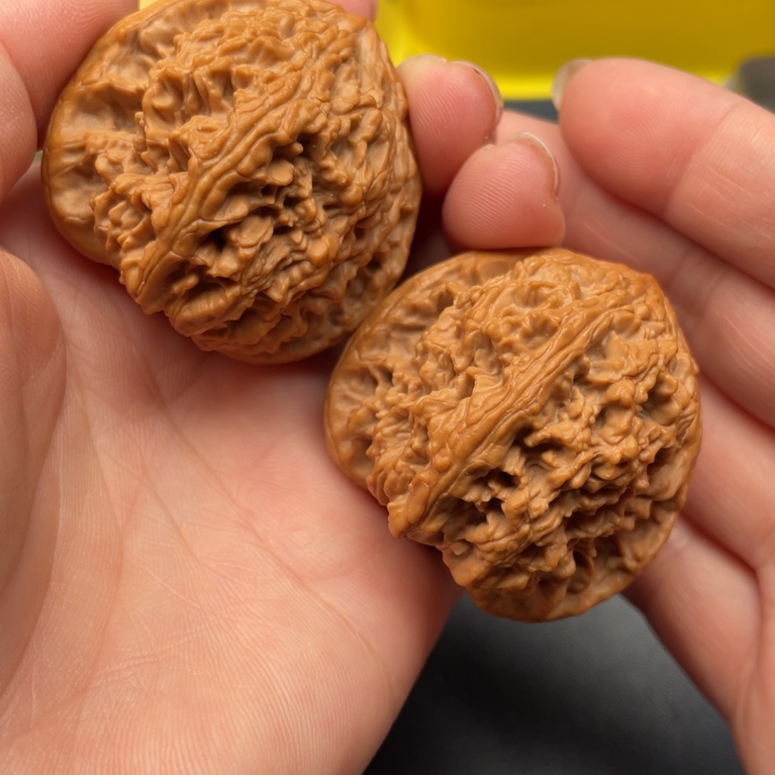 文玩核桃把件牡丹纹41