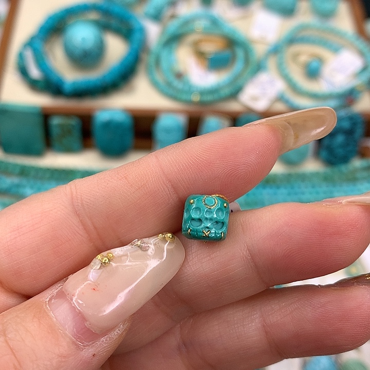 绿松石挂件未镶嵌