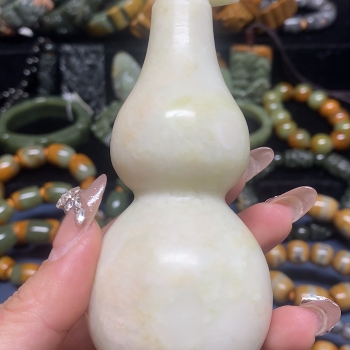 蛇纹石玉珠宝奇石未镶嵌