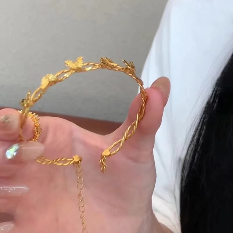 合金手镯 新中式金色蝴蝶双层缠绕手镯法式复古轻奢气质精致手饰