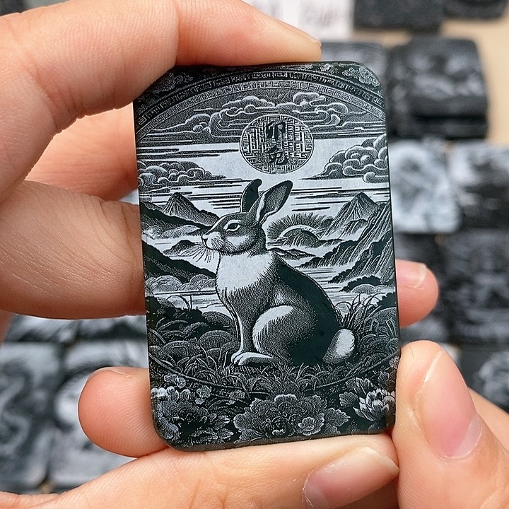 颈饰未镶嵌和田玉