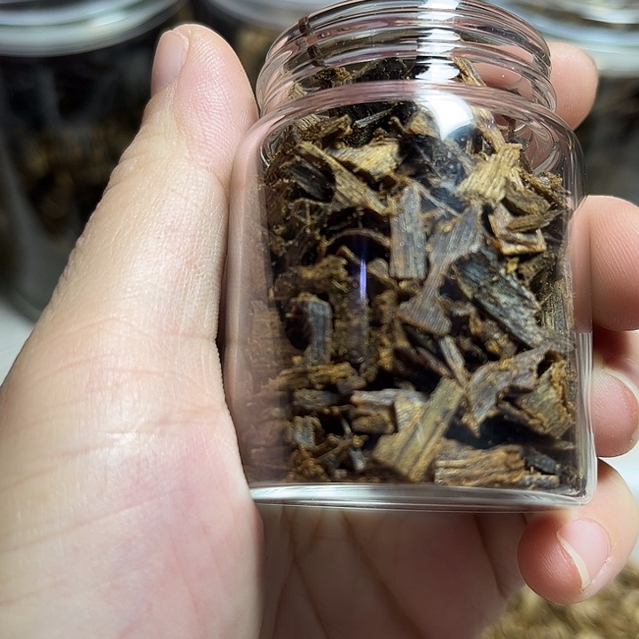 沉香沉香碎屑紫棋沉水高端原材料药片碎料