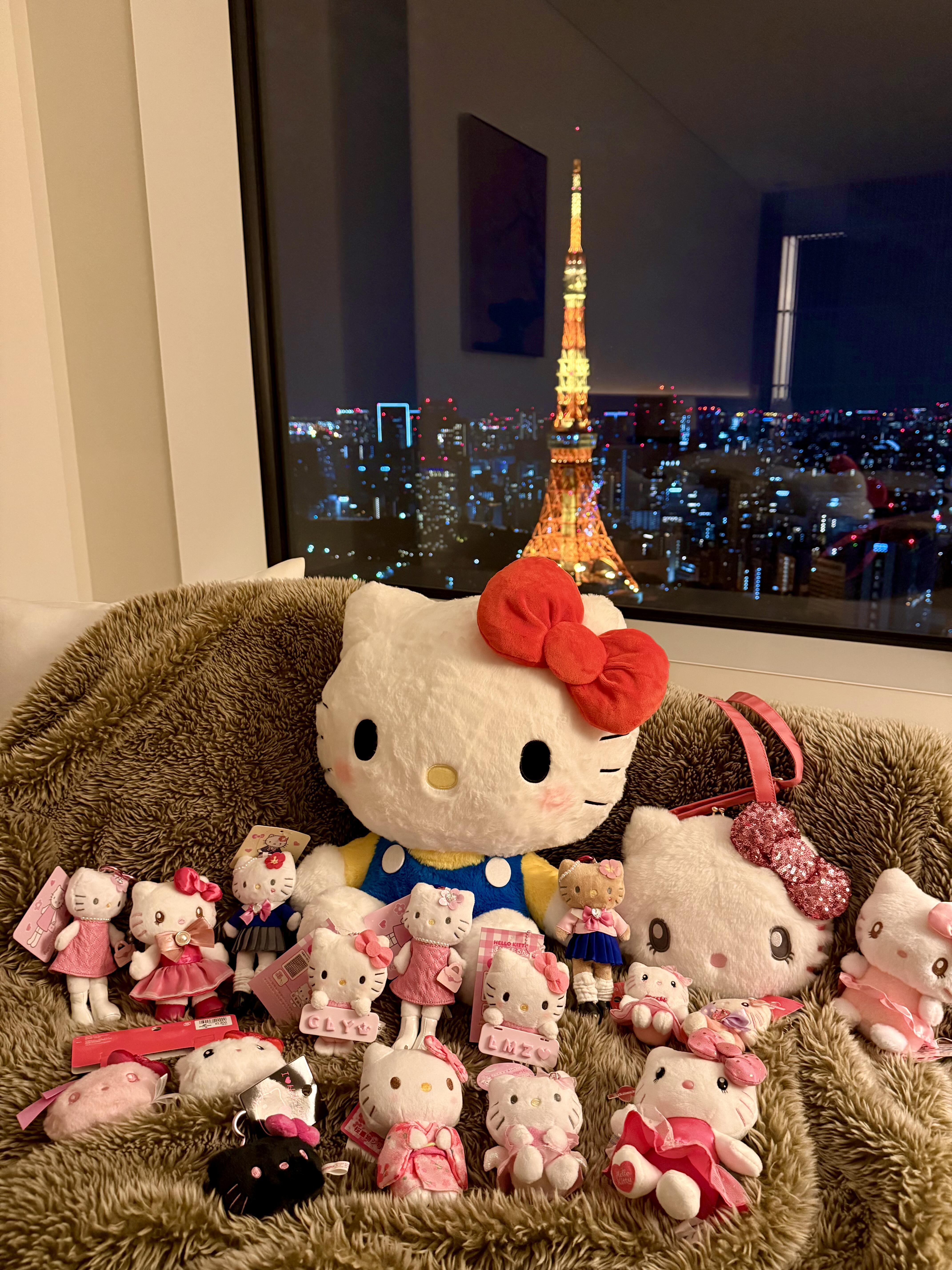 【报价直接拍】可爱少女包包挂件车载摆件钥匙扣