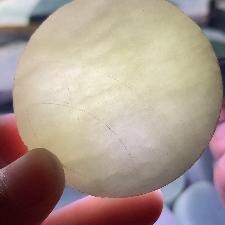 翡翠挂件未镶嵌毛料56