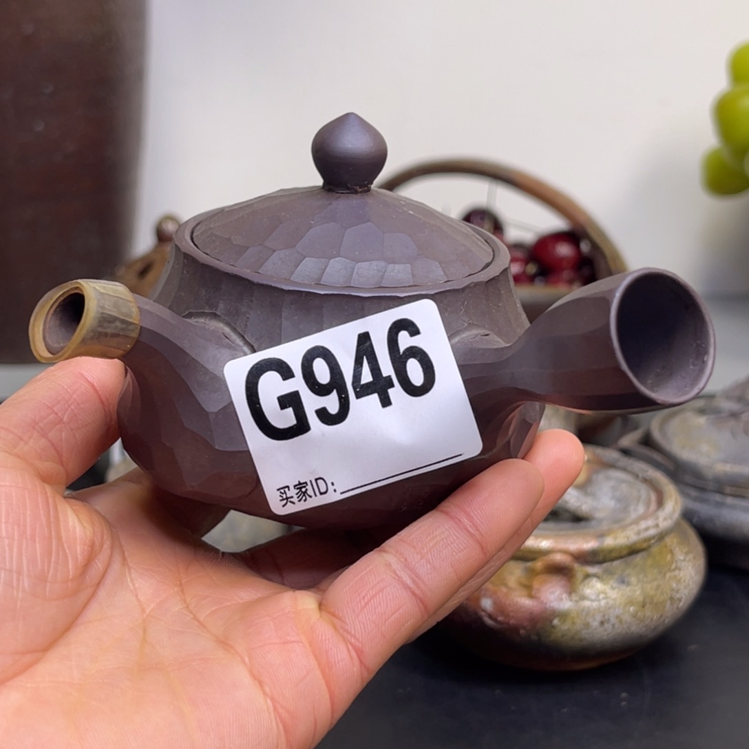 不知道是什么烧作品（侧把壶