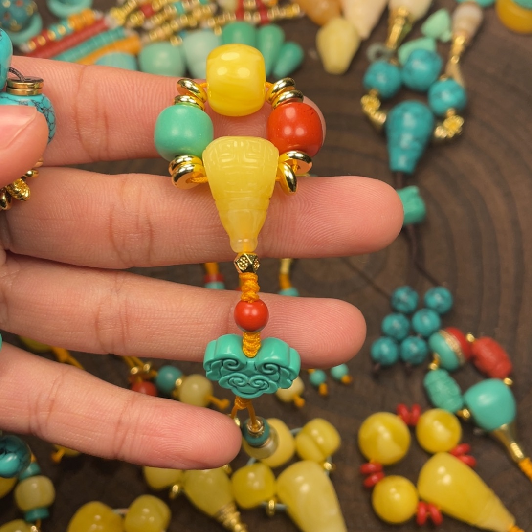 小***泉非金属12，10哈哈哈哈哈配饰