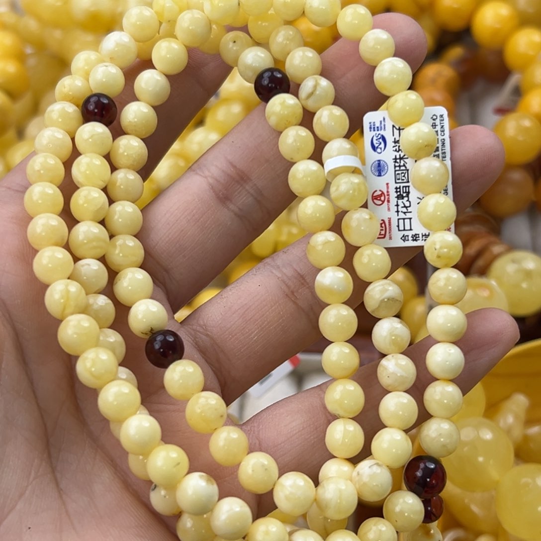 琥珀珠宝奇石未镶嵌