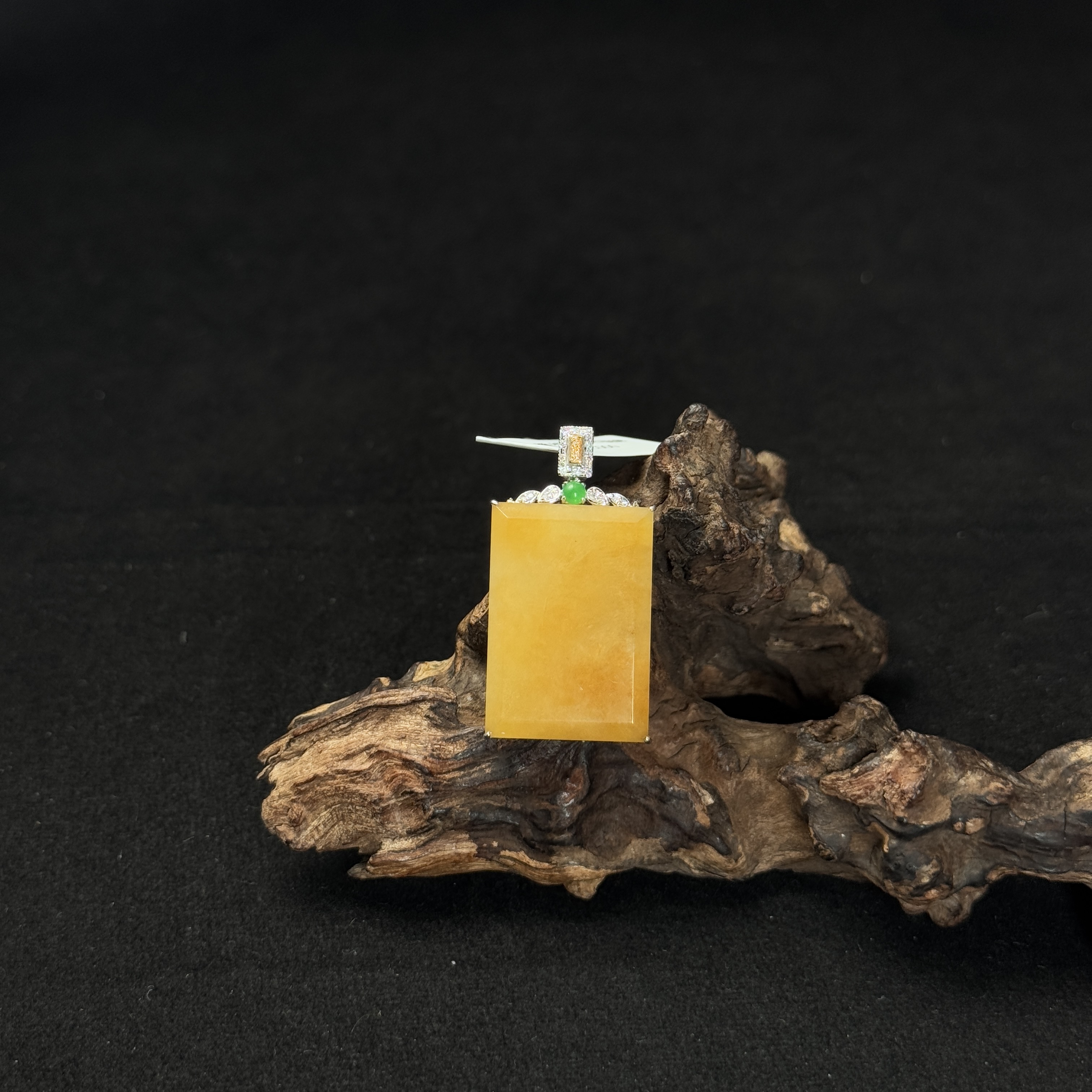 【诚翠拍品第九十五期午】翡翠86吊坠LGZ6001金