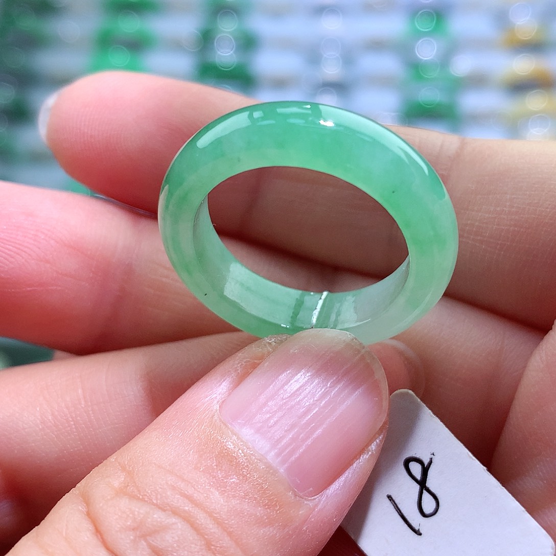 翡翠戒指未镶嵌18号