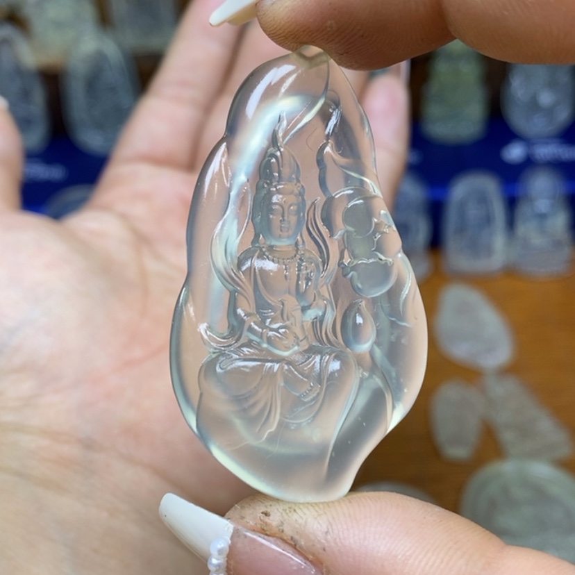 【闪购商品】蛇纹石玉颈饰未镶嵌