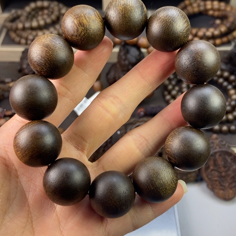【闪购商品】沉香手串?*越南白棋