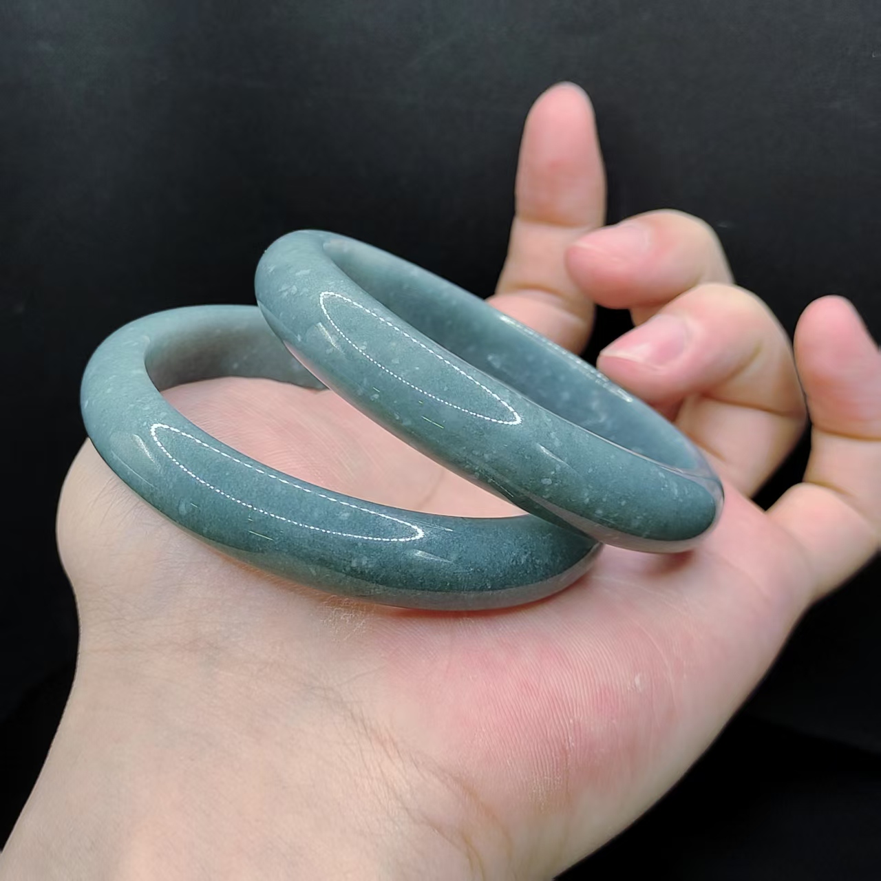【龙龙严选】翡翠宽条手镯L18【多样性发其一】圈口53-64mm