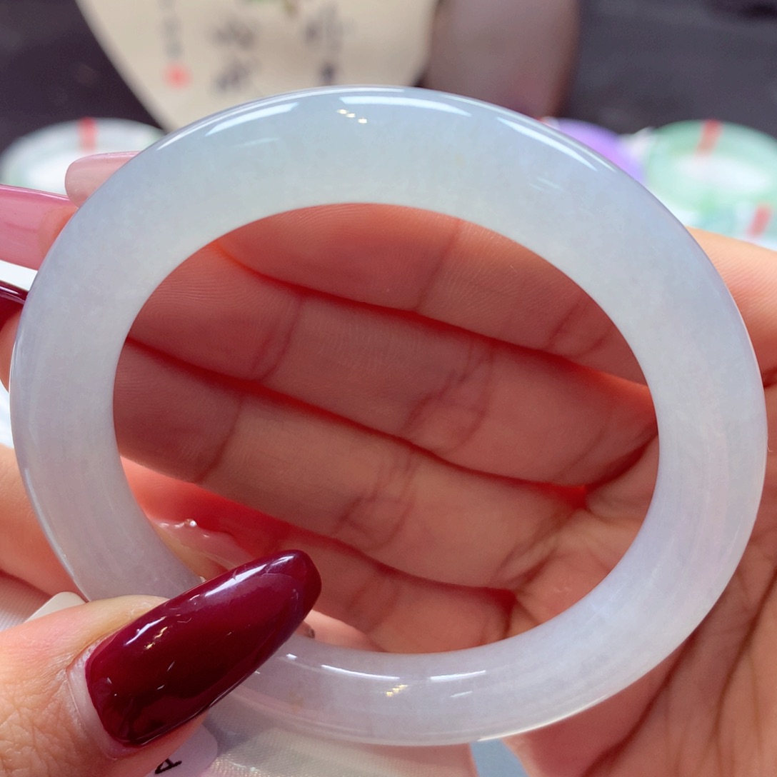 翡翠手镯未镶嵌圆条44号66