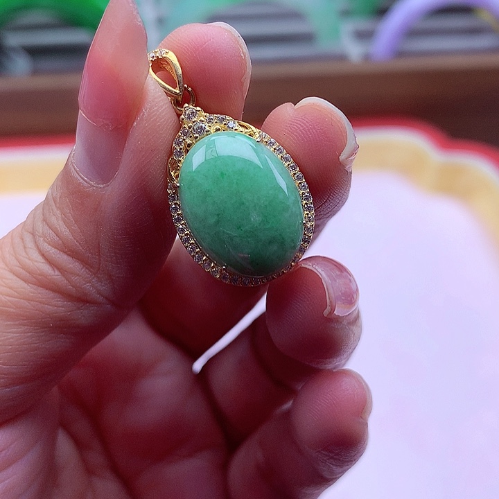 翡翠颈饰银S925镶嵌翡翠