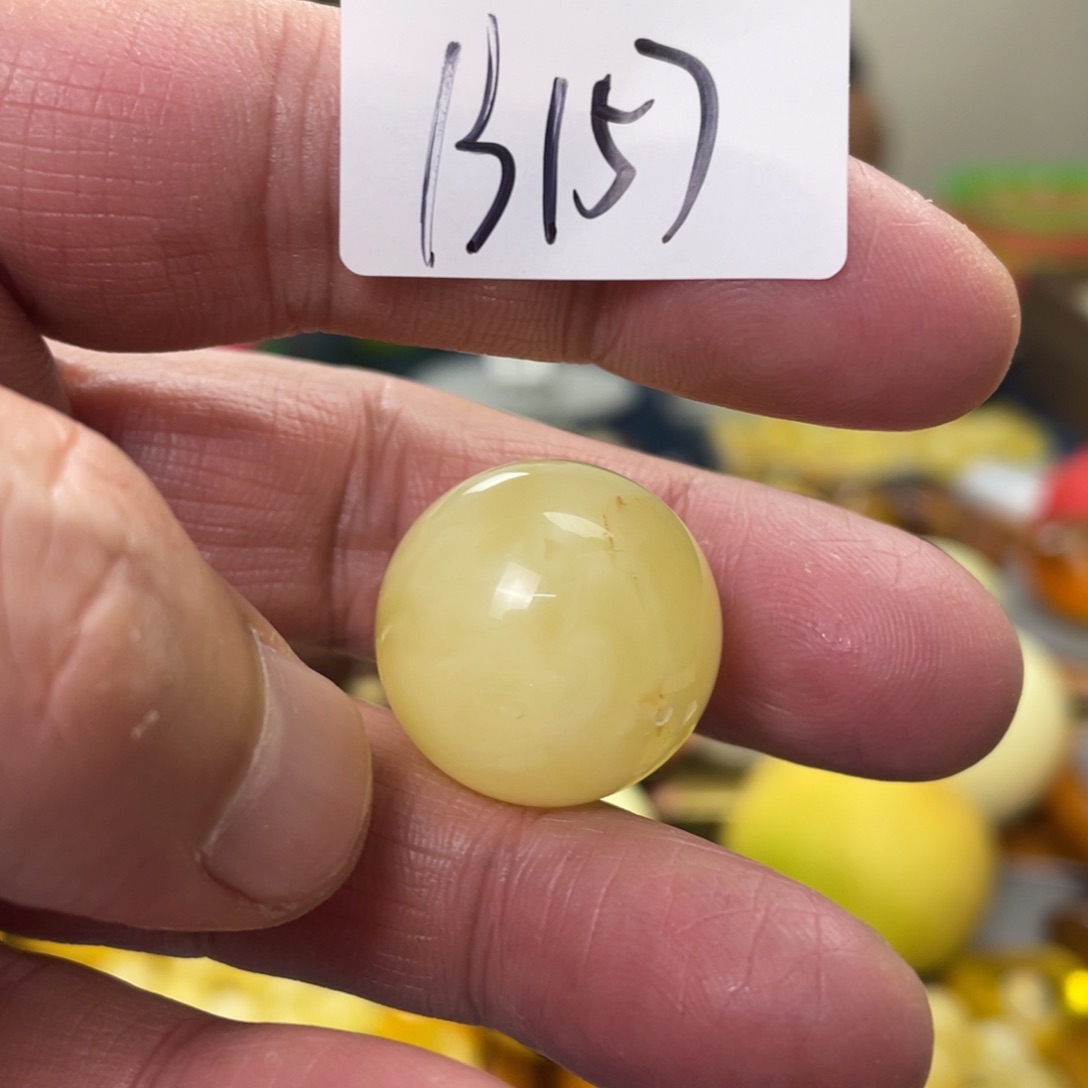 手链琥珀未镶嵌多样性发，发其中一件