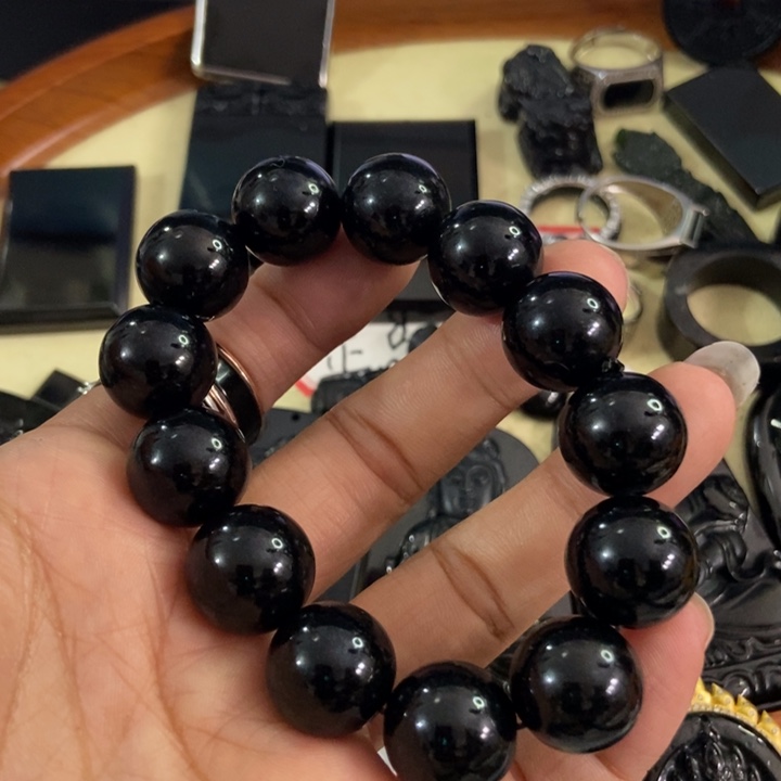 翡翠手链未镶嵌墨翠15.16