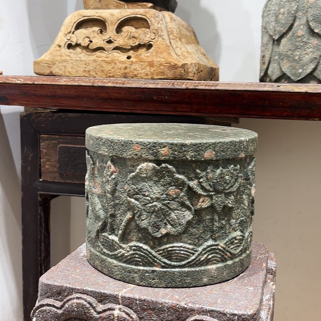 周***一石材徽派石雕荷花底座