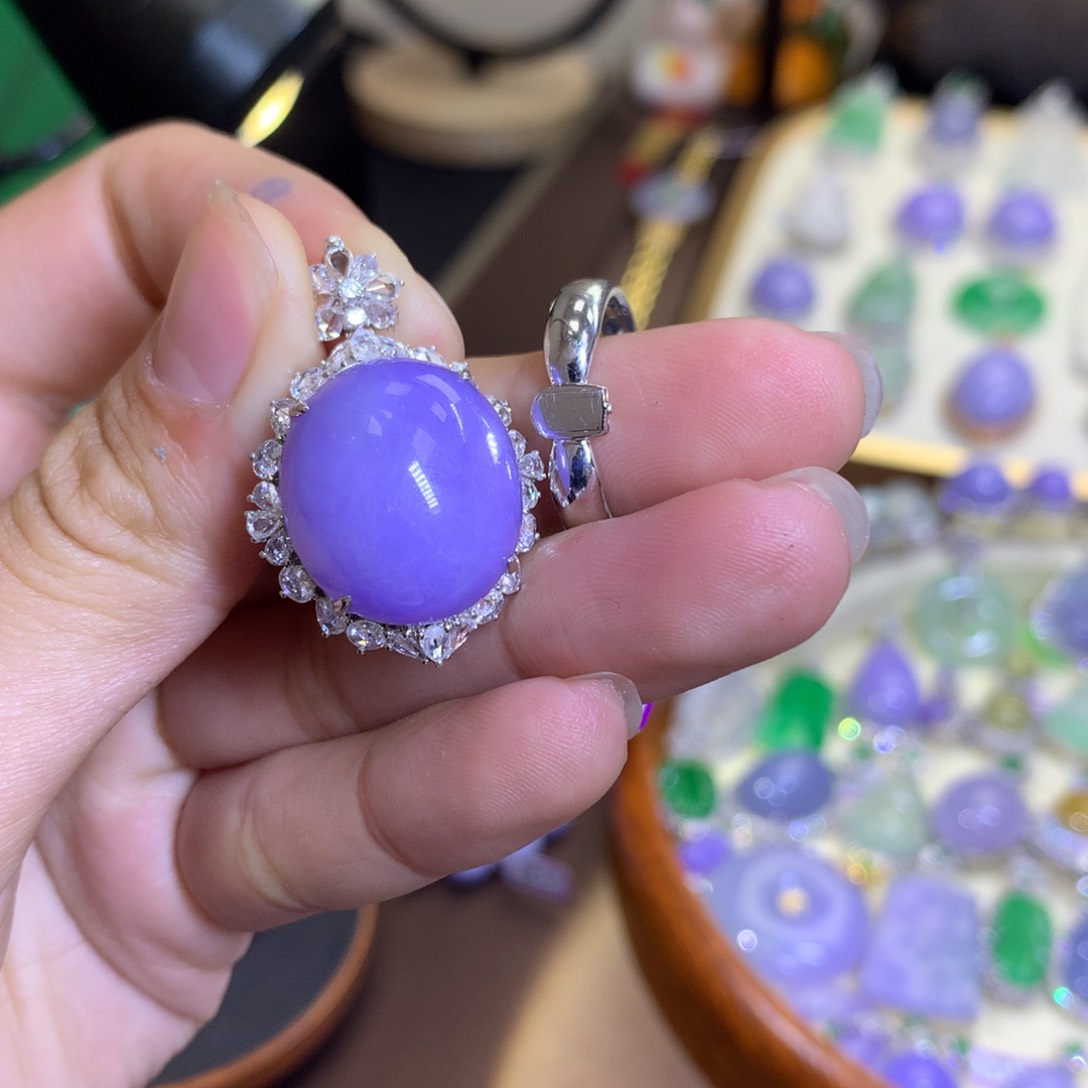 翡翠颈饰18K金镶嵌翡翠（两用款）