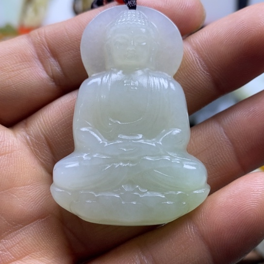 未镶嵌和田玉（糖玉）车挂一*