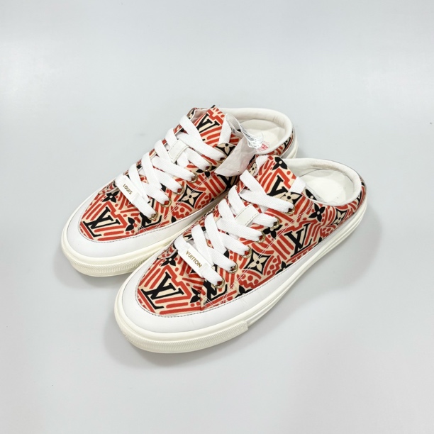 95新 LouisVuitton/路易威登 35.5码Lv stellar白红满印半拖95新 