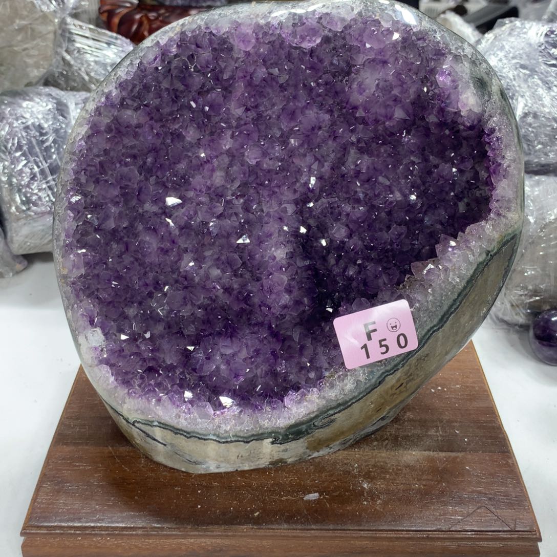 水晶大型摆件（非配饰）未镶嵌