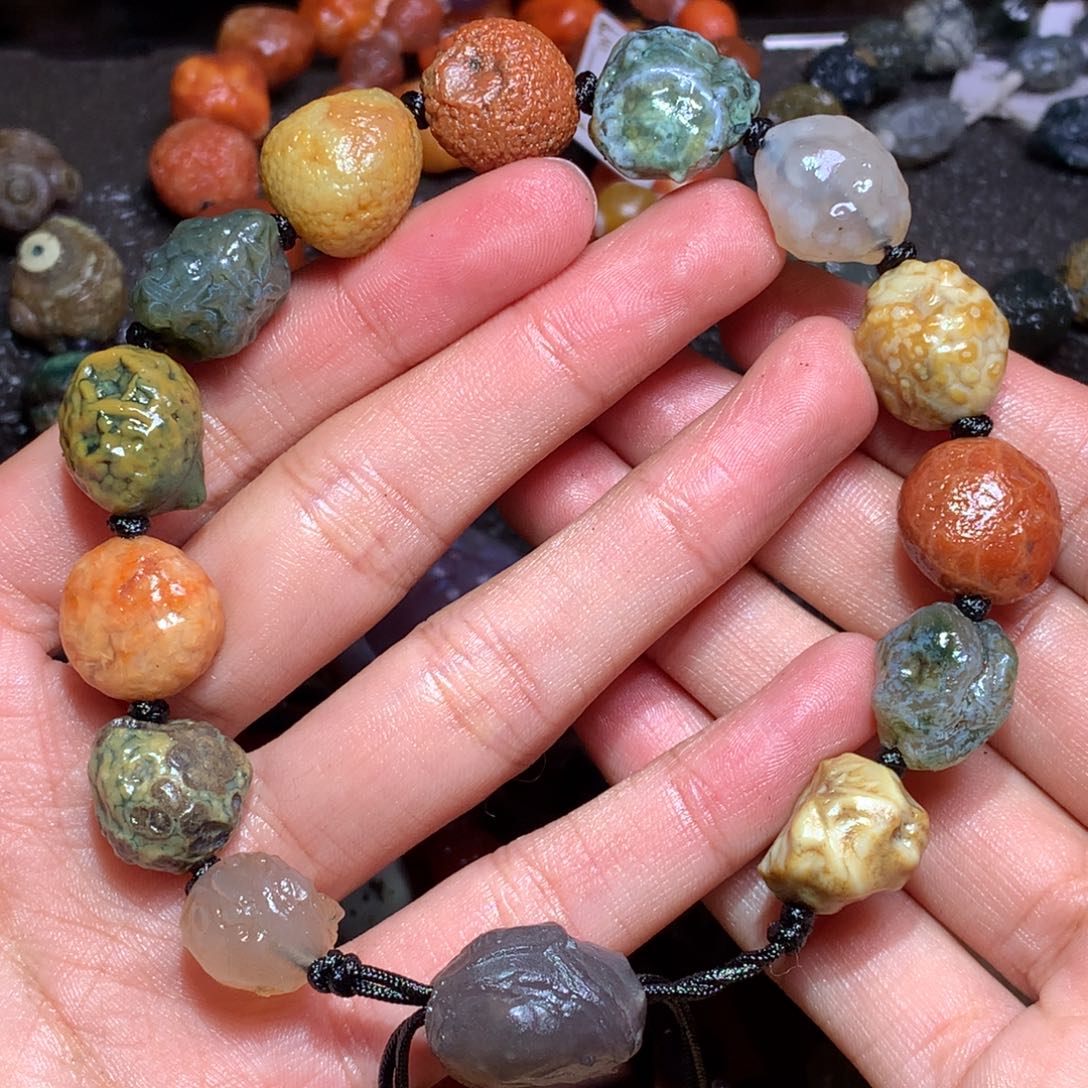 未镶嵌玛瑙/玉髓珠宝半成品