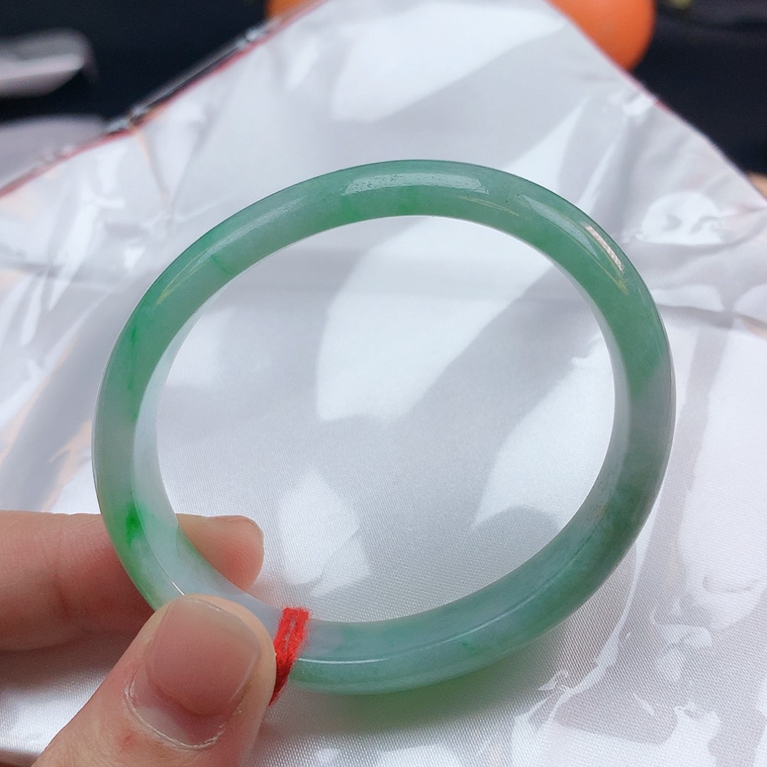 翡翠手镯未镶嵌53圈贵妃2364