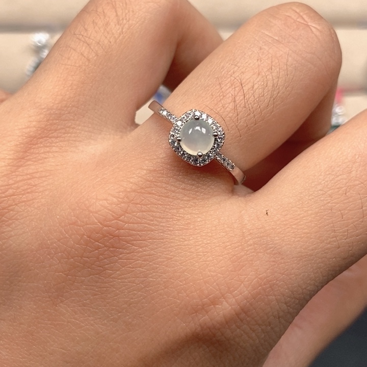 翡翠未镶嵌戒指戒指