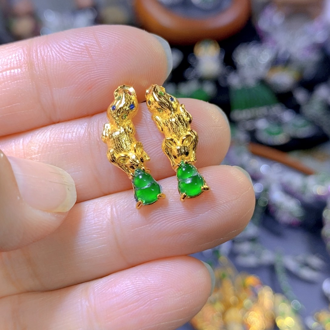 翡翠颈饰银S925镶嵌天然翡翠